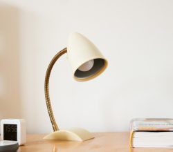 Photo Bedroom Table Lamp